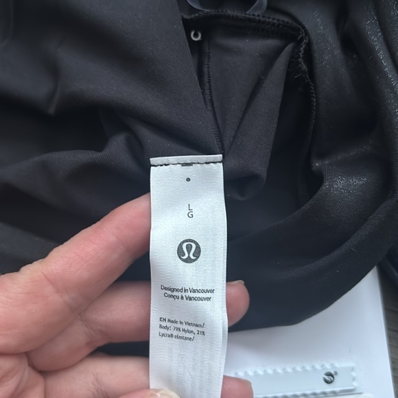 Lululemon | Wundermost Ultra-Soft Nulu Square-Neck Long-Sleeve Bodysuit Black - Picture 10 of 13